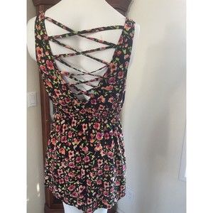Material Girl Dress Multicolor Flower Pattern Size Medium